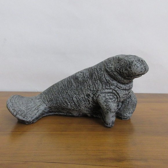 Manatee Sea Cow Statue Figure Hand Painted Gray 8” x 3.5” x 3.5” Heavy 2.5 lbs. - Picture 1 of 7